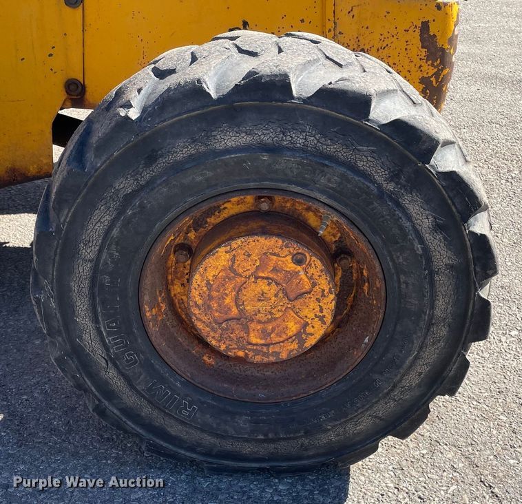 image for item OG9827 1998 JCB 214 Series 3 backhoe