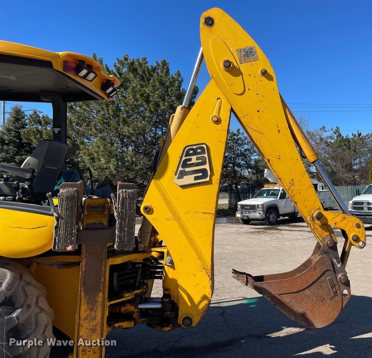 image for item OG9828 2003 JCB 214  backhoe