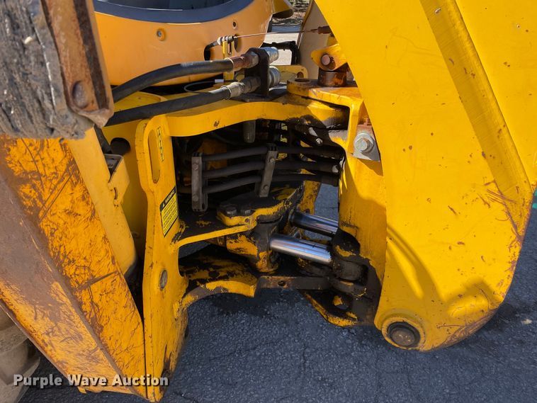 image for item OG9828 2003 JCB 214  backhoe