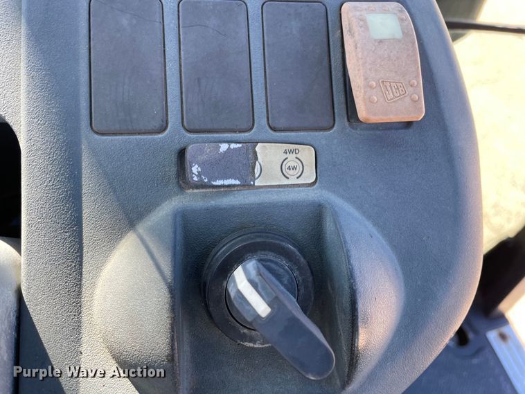 image for item OG9828 2003 JCB 214  backhoe