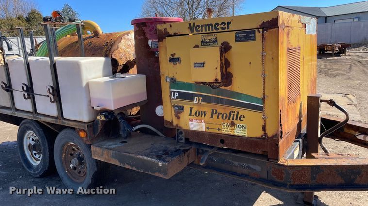 image for item OG9836 2011 Vermeer  LP555DT vacuum excavator