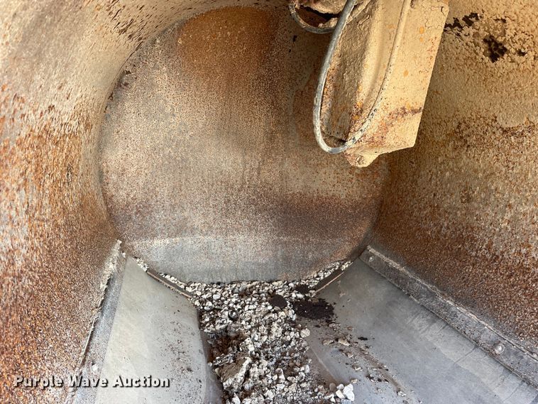 image for item OG9836 2011 Vermeer  LP555DT vacuum excavator