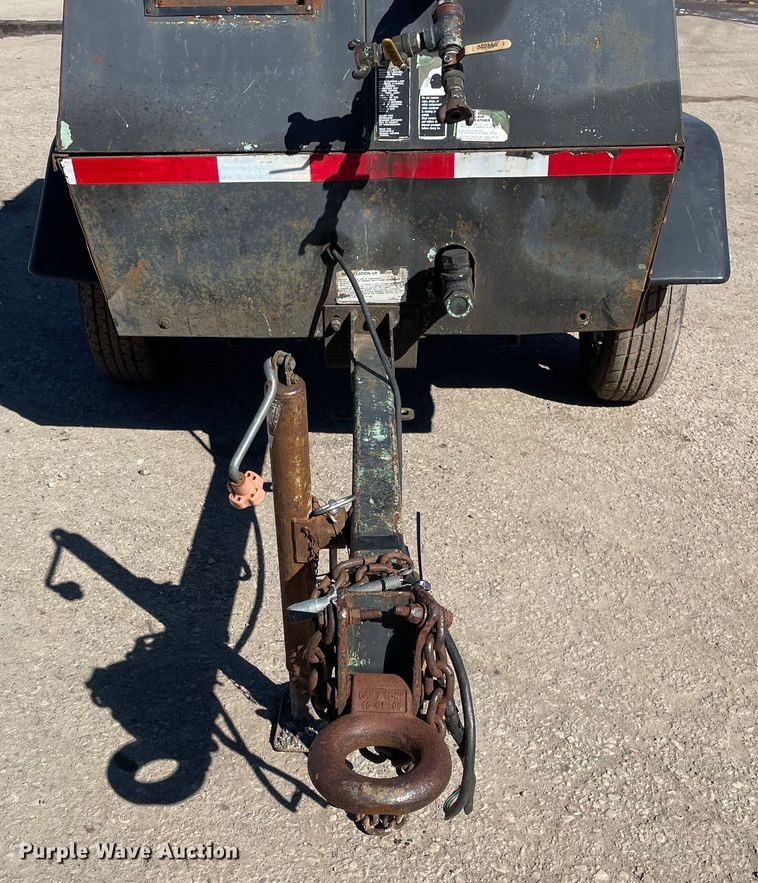 image for item OG9839 1999 Sullair 185DPQ JD air compressor