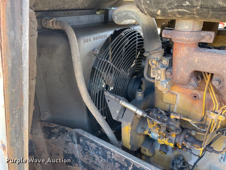 image for item OG9839 1999 Sullair 185DPQ JD air compressor