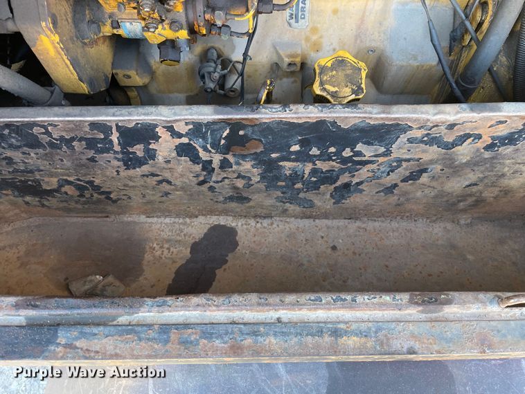 image for item OG9839 1999 Sullair 185DPQ JD air compressor