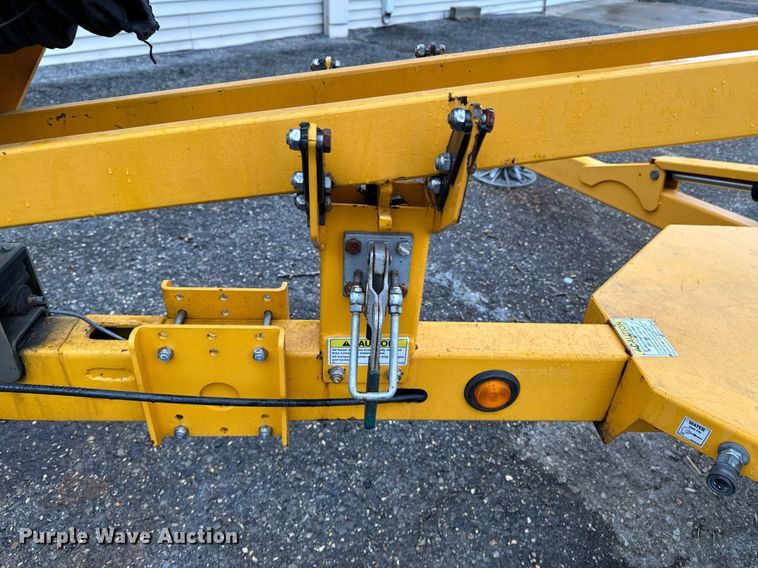 image for item OJ9536 2018 Haulotte 4527A boom lift