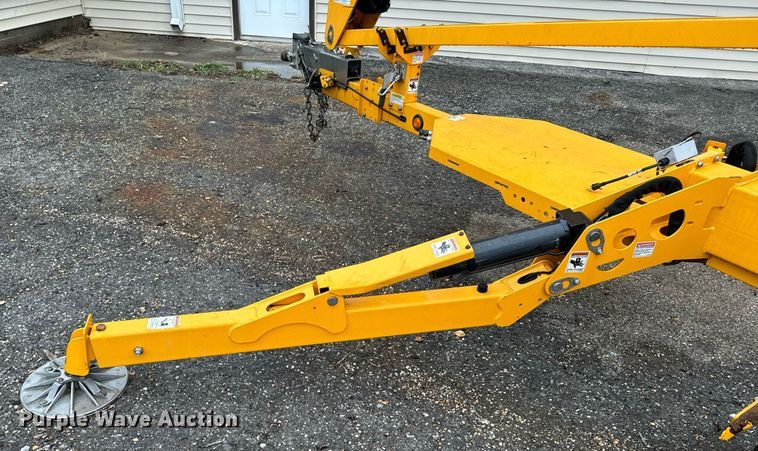 image for item OJ9536 2018 Haulotte 4527A boom lift