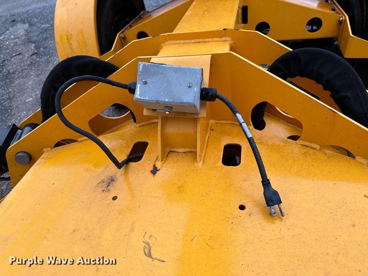 image for item OJ9536 2018 Haulotte 4527A boom lift