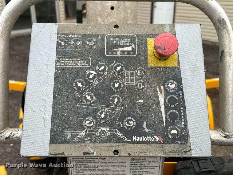 image for item OJ9536 2018 Haulotte 4527A boom lift