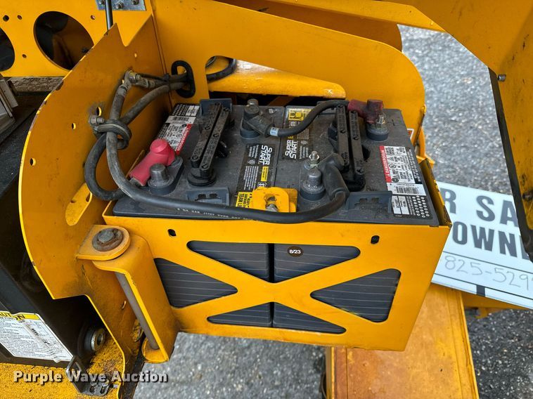 image for item OJ9536 2018 Haulotte 4527A boom lift