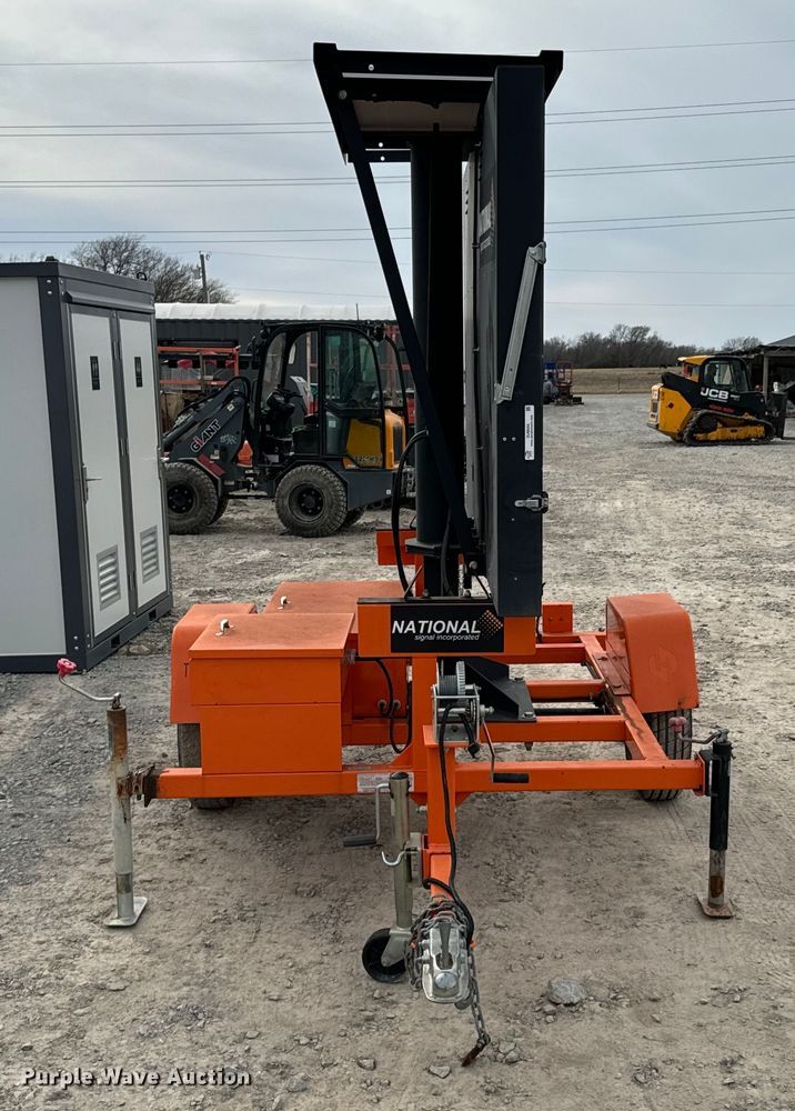 image for item OJ9604 2017 National Signal Sunray message board trailer