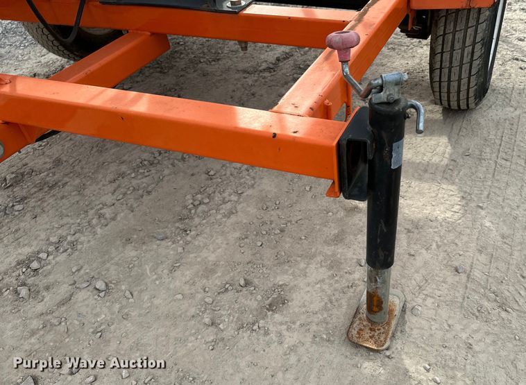 image for item OJ9604 2017 National Signal Sunray message board trailer