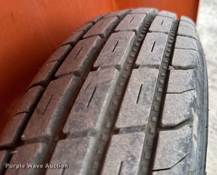 image for item OJ9604 2017 National Signal Sunray message board trailer