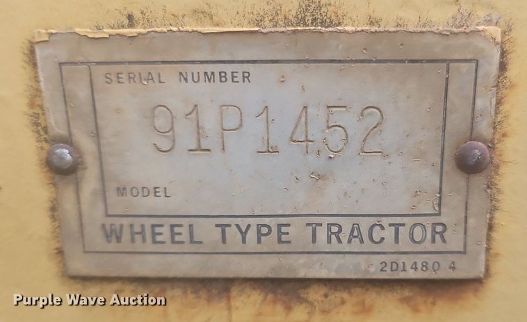 image for item OK9813 1978 Caterpillar  815 soil compactor