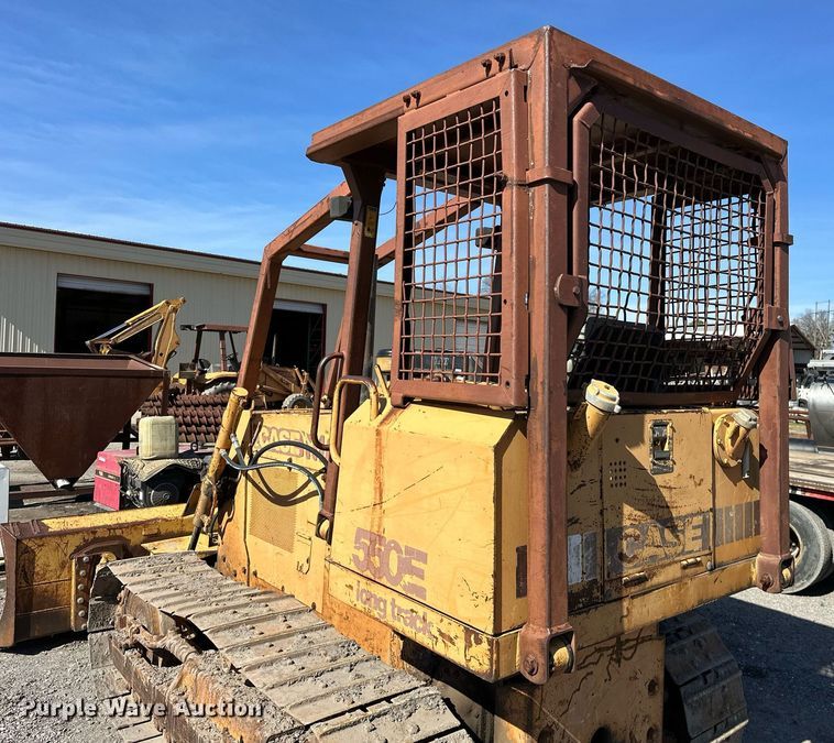 image for item OM9830 Case  550E Long Track  dozer