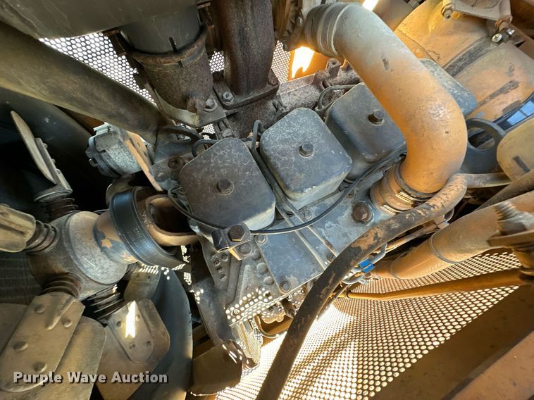 image for item OM9830 Case  550E Long Track  dozer