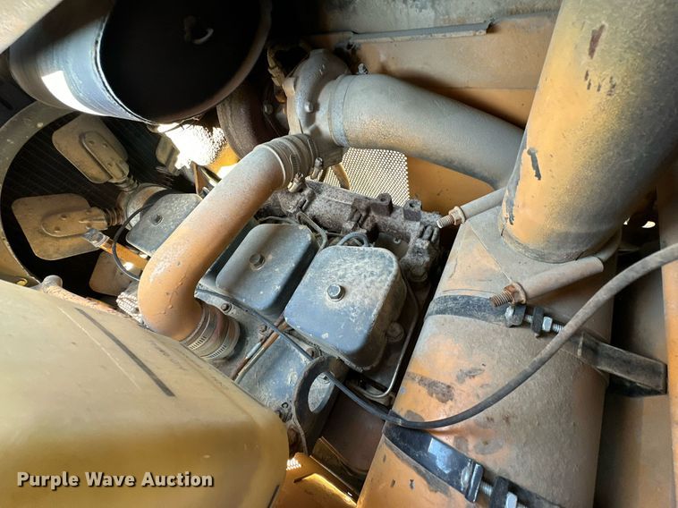 image for item OM9830 Case  550E Long Track  dozer