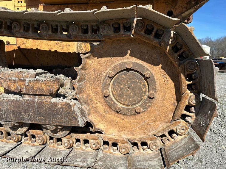 image for item OM9830 Case  550E Long Track  dozer