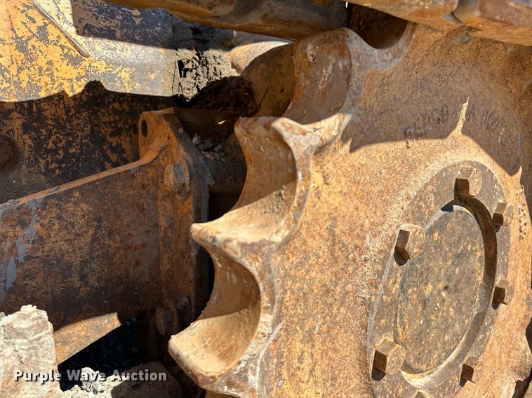 image for item OM9830 Case  550E Long Track  dozer