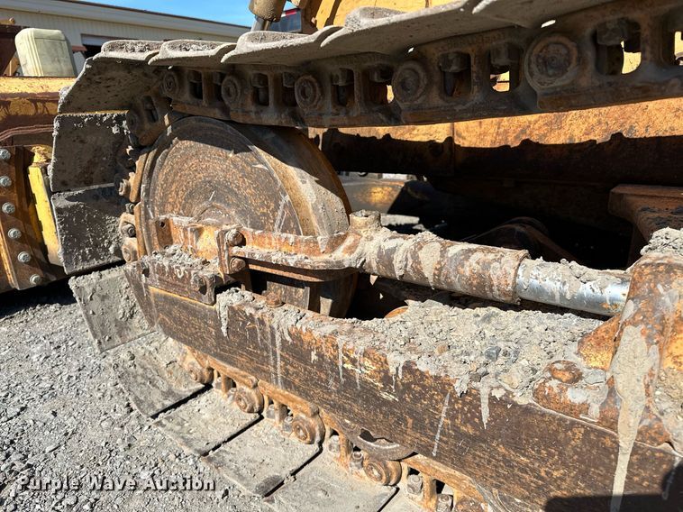 image for item OM9830 Case  550E Long Track  dozer