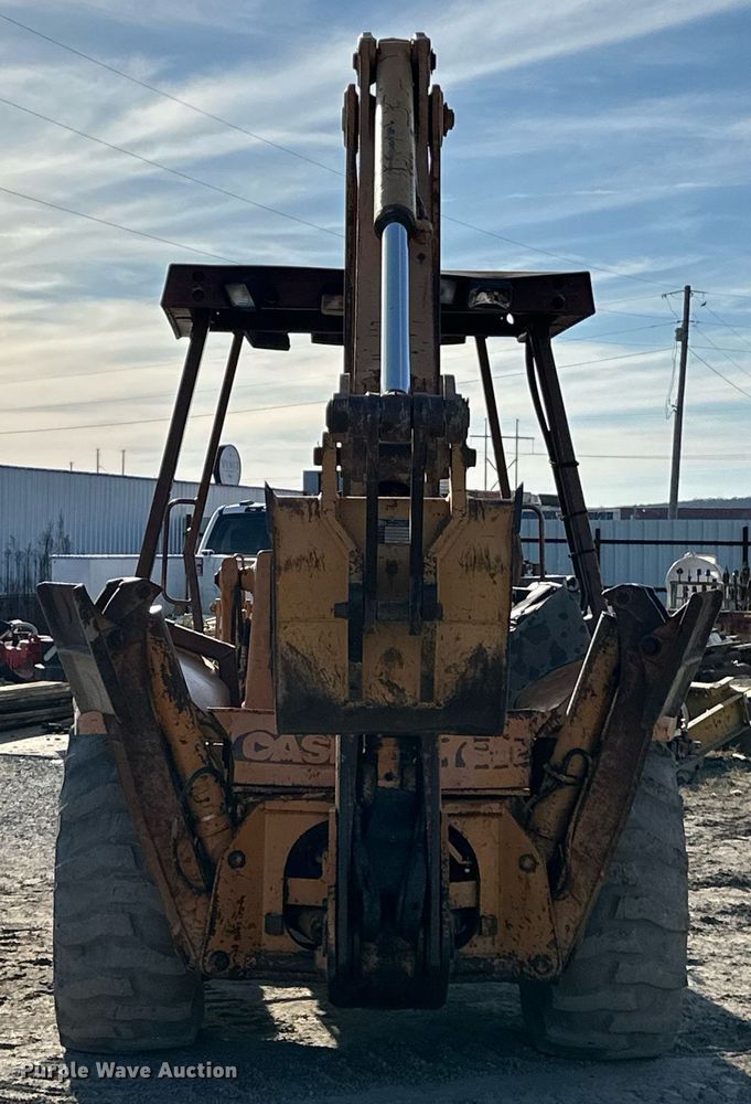 image for item OM9831 1989 Case 580K backhoe