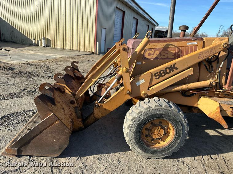 image for item OM9831 1989 Case 580K backhoe