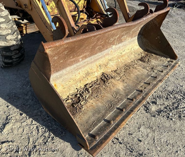 image for item OM9831 1989 Case 580K backhoe
