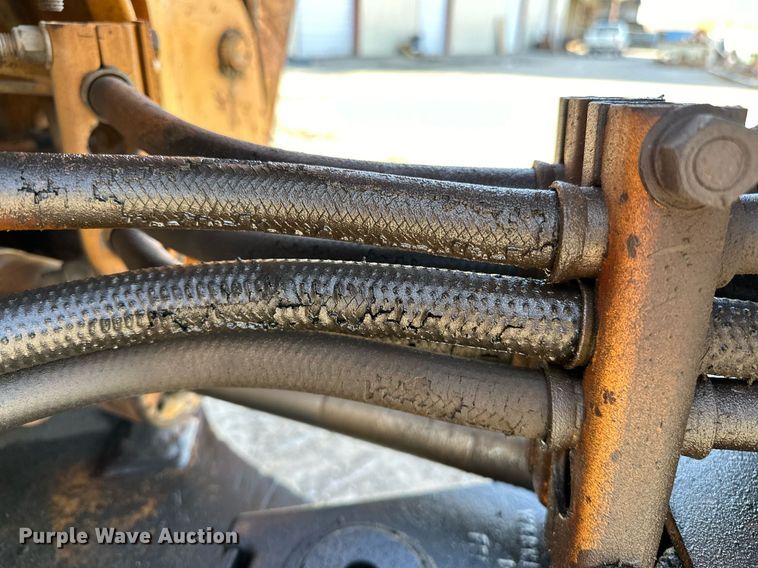 image for item OM9831 1989 Case 580K backhoe