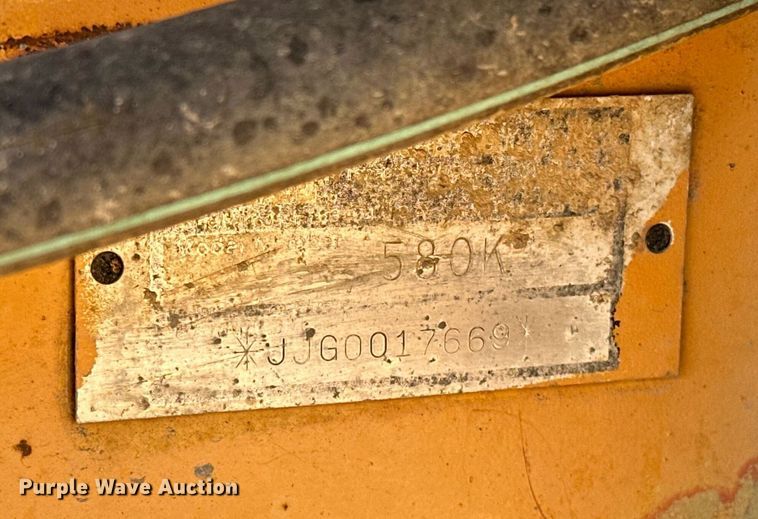 image for item OM9831 1989 Case 580K backhoe