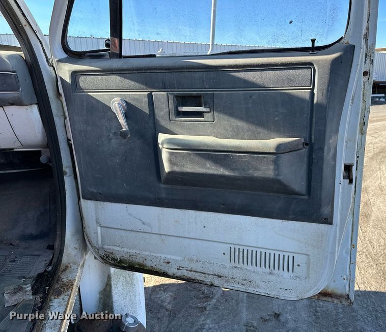 image for item OM9840 1981 Chevrolet  60 winch truck