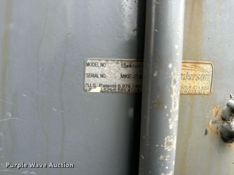 image for item OM9846 2009 International  7500 dump truck