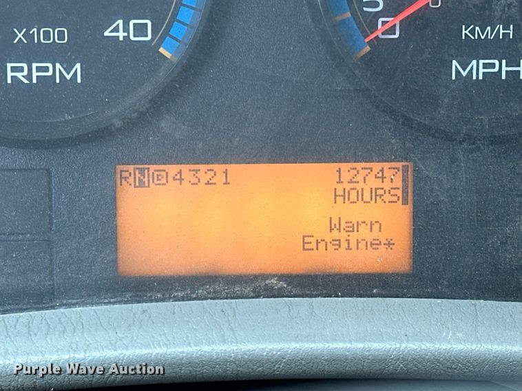 image for item OM9846 2009 International  7500 dump truck