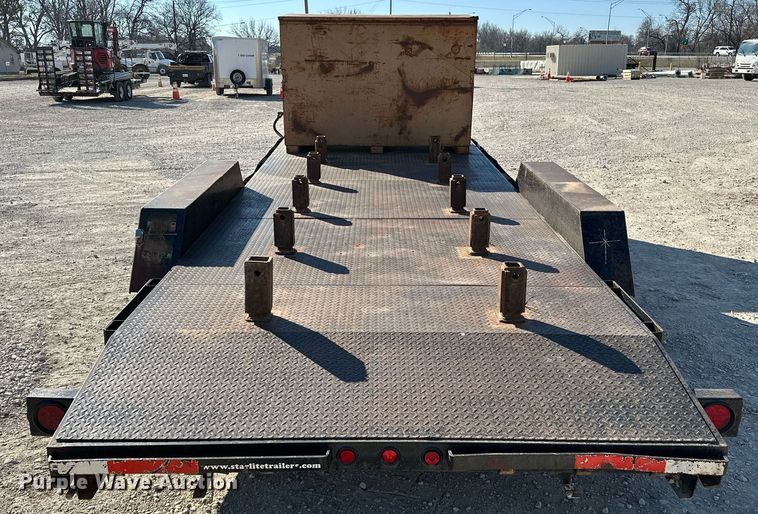 image for item OM9848 2010 Starlite  utility trailer