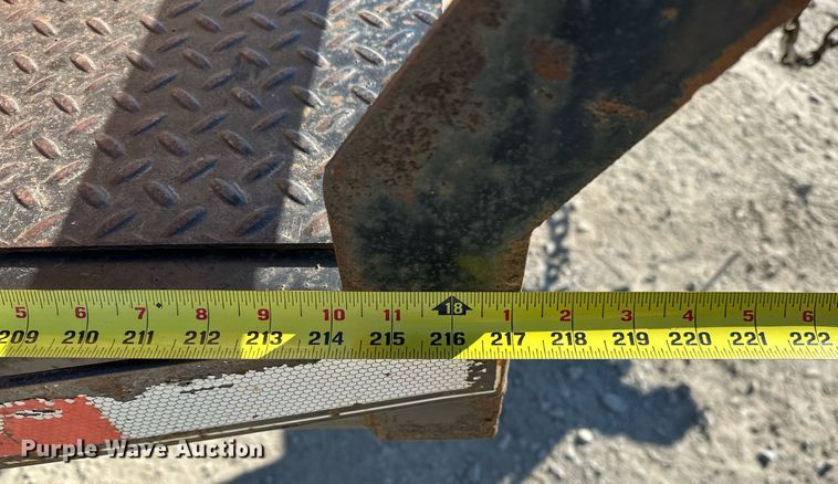 image for item OM9848 2010 Starlite  utility trailer