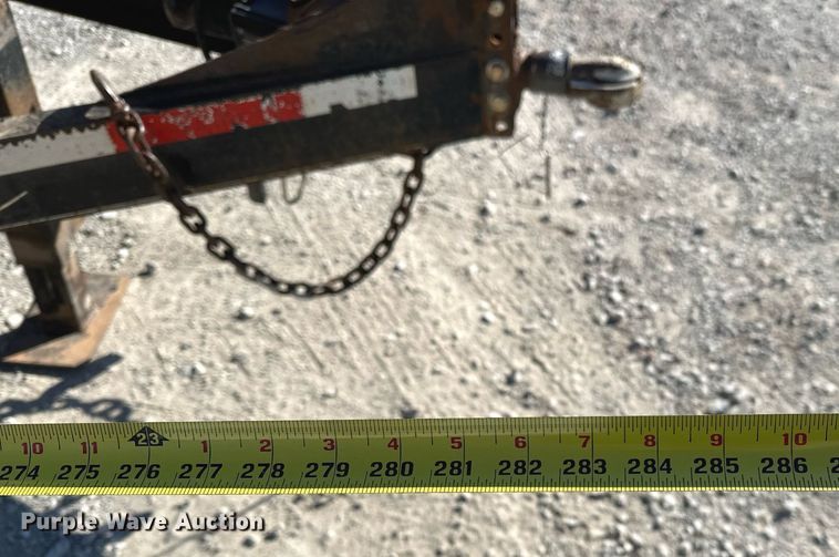 image for item OM9848 2010 Starlite  utility trailer