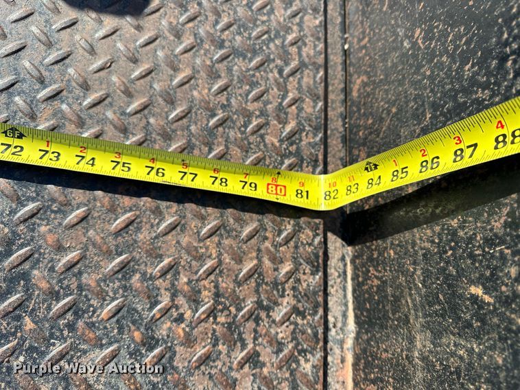 image for item OM9848 2010 Starlite  utility trailer