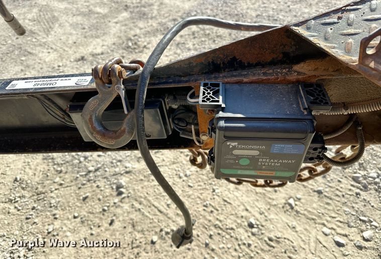 image for item OM9848 2010 Starlite  utility trailer