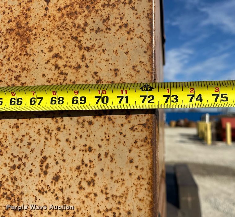 image for item OM9848 2010 Starlite  utility trailer