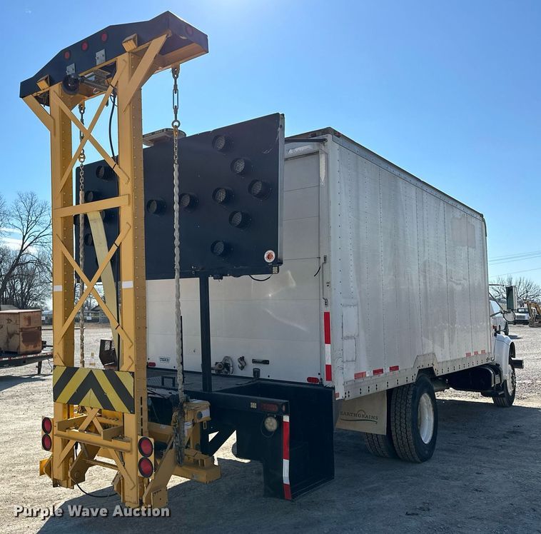 image for item OM9849 1999 International  4900 box truck with crash attenuator