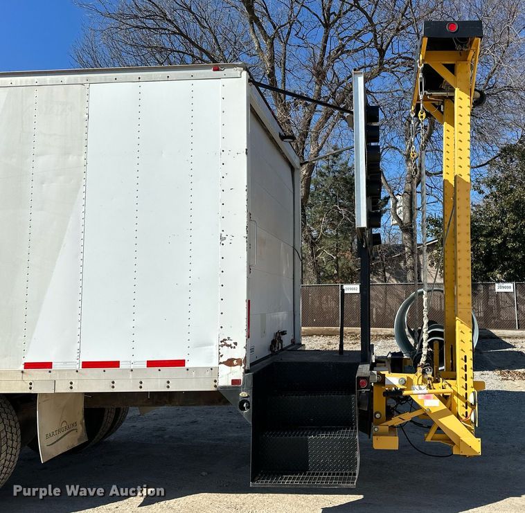 image for item OM9849 1999 International  4900 box truck with crash attenuator