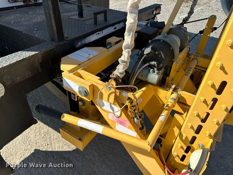 image for item OM9849 1999 International  4900 box truck with crash attenuator