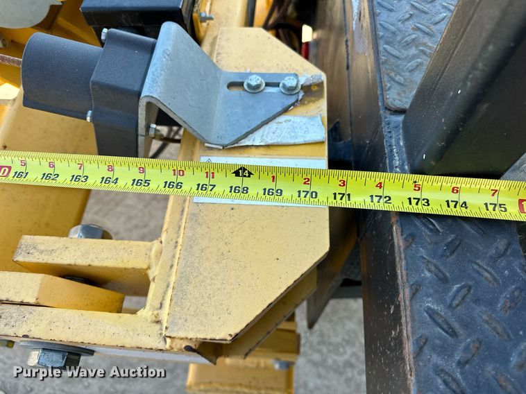 image for item OM9849 1999 International  4900 box truck with crash attenuator