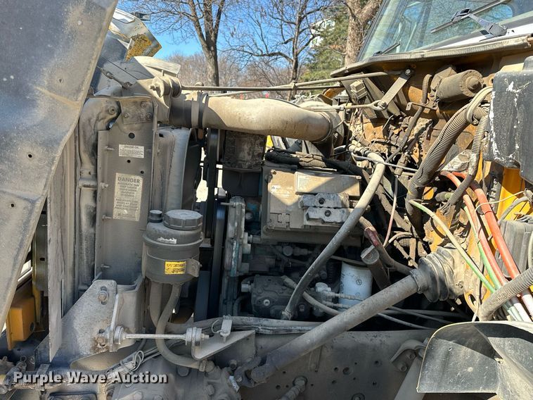 image for item OM9849 1999 International  4900 box truck with crash attenuator