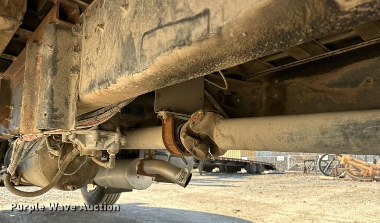 image for item OM9849 1999 International  4900 box truck with crash attenuator