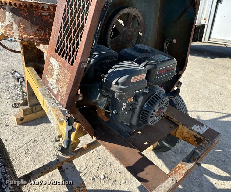 image for item OM9850 Concrete mixer