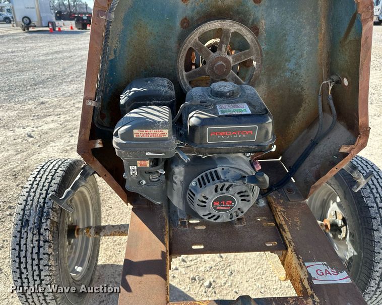 image for item OM9850 Concrete mixer