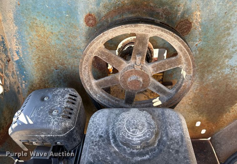 image for item OM9850 Concrete mixer