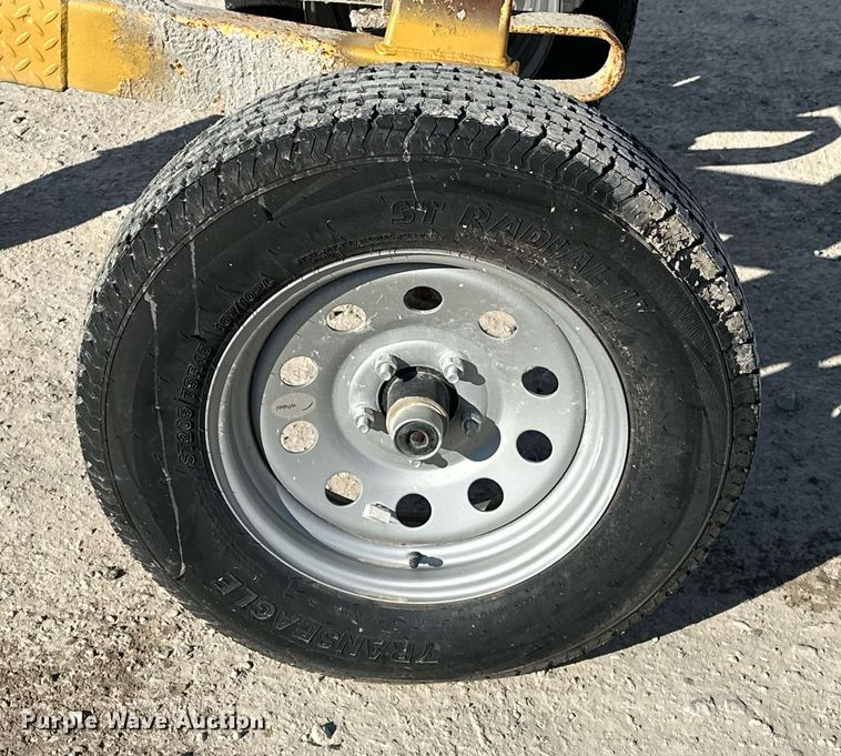 image for item OM9850 Concrete mixer