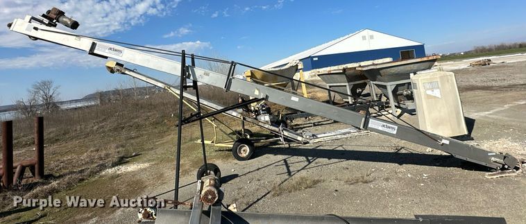 image for item OM9851 Adams conveyor