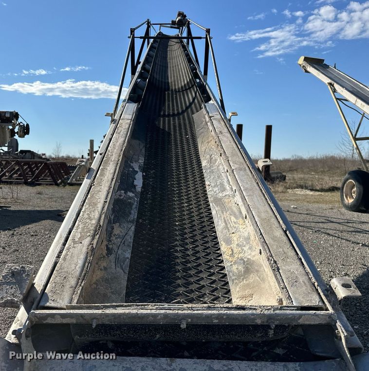 image for item OM9851 Adams conveyor